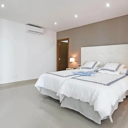 Prázdninový dům Morro Del Guincho 27 *